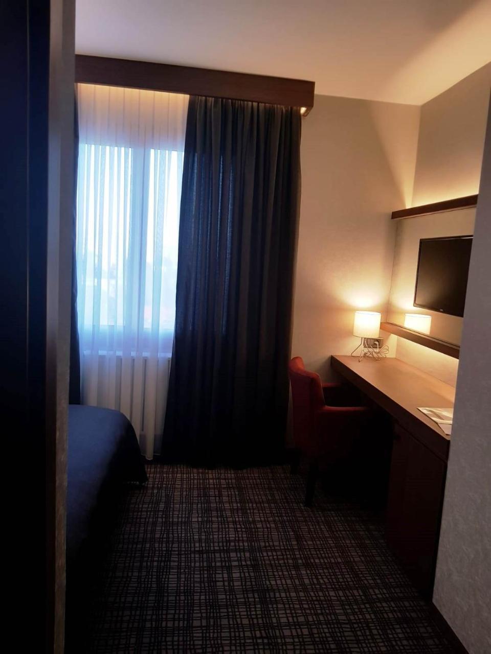 Grand Isias Hotel アドゥヤマン エクステリア 写真